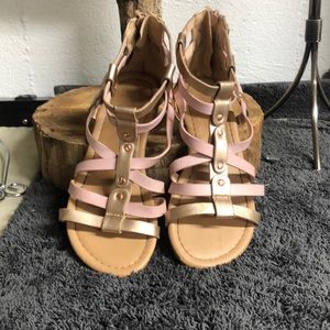 Sarah Jayne girls sandals size 13